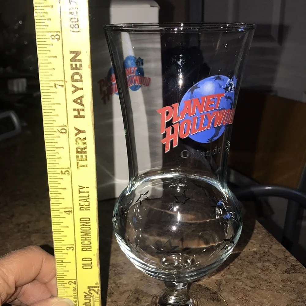 Planet Hollywood Hurricane Glass